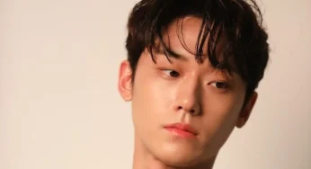 Lee Do Hyun Raih Penghargaan Setelah Selesai Wamil